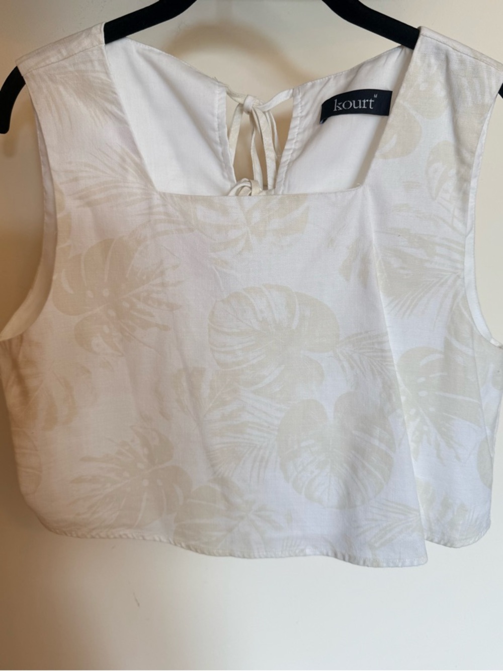 Kourt White Tropical Print Square-Neck Crop Top